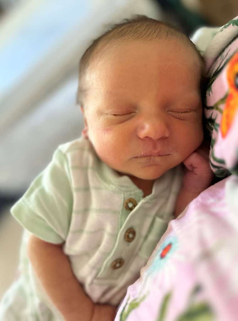 Eli's healthy baby: Beau