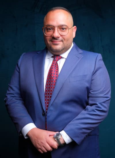 Dr. Steve Rad